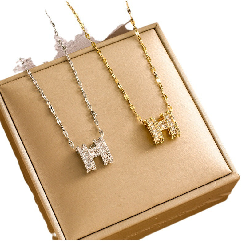 Wholesale Full Diamond Letter H Square Zircon Necklaces